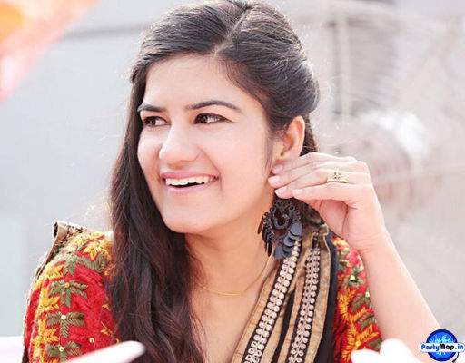 Photo of Kaur B at a concert