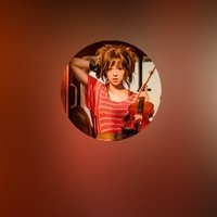 Official profile picture of Lindsey Stirling