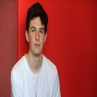 Official profile picture of Petit Biscuit