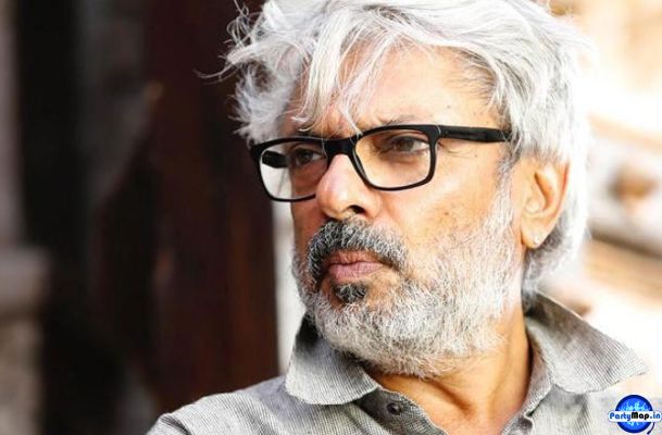 Photo of Shreyas Puranik at a show