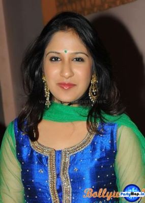 Photo of Shweta Mohan at a concert