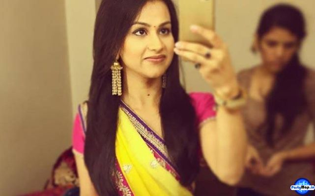 Photo of Aanchal Khurana at a show