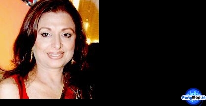 Photo of Anita Kanwal at a concert