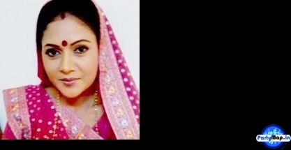 Photo of Anita Kulkarni at a concert