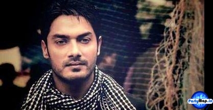 Photo of Avinesh Rekhi at a concert