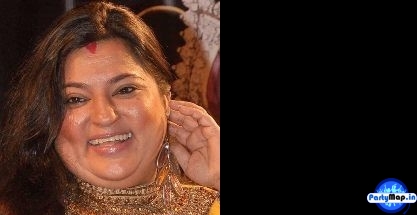 Photo of Dolly Bindra at a concert