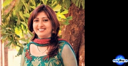 Photo of Juhi Parmar at an appearance