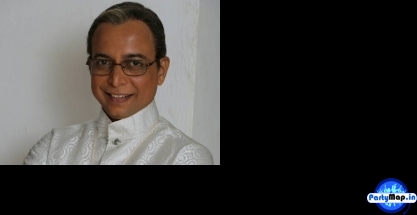 Photo of Manoj Kolhatkar at a show