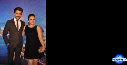 Photo of Neha Lakshmi Iyer at a concert