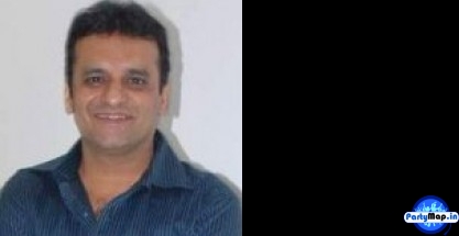 Photo of Paresh Ganatra at a concert