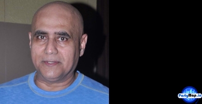 Photo of Puneet Issar at a show