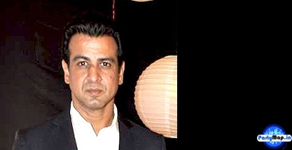 Photo of Rohit Roy at a concert