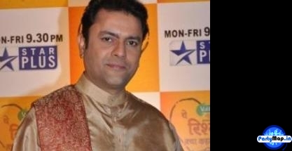 Photo of Sanjeev Seth at a concert