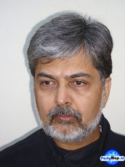 Official profile picture of Vikram Kapadia